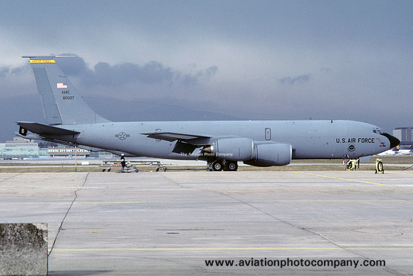 USAF 319 ARW 906 ARS Boeing KC-135R Stratotanker 58-0027 at Rhein Main (2001)