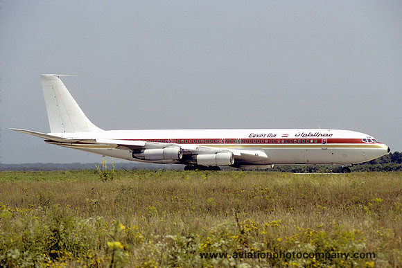 Egyptair Boeing 707-300C SU-BAO (1982)
