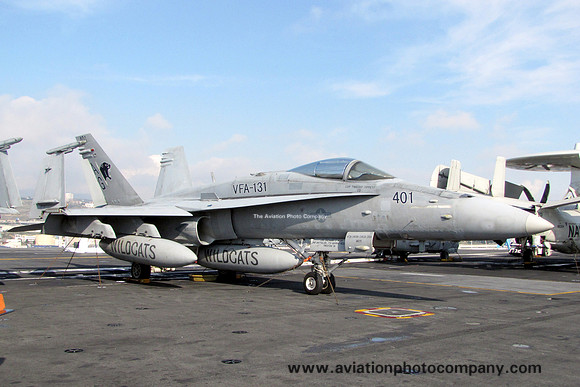USN VFA-131 McDonnell Douglas F/A-18C Hornet 165221/AG-401 onboard USS Eisenhower in Marseilles (2013)