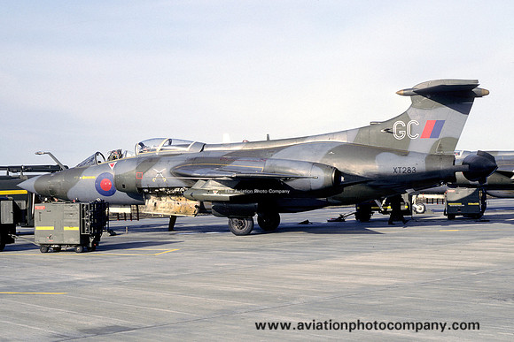 RAF 237 OCU Blackburn Buccaneer S.2 XT283/GC at RAF Lossiemouth (1985)