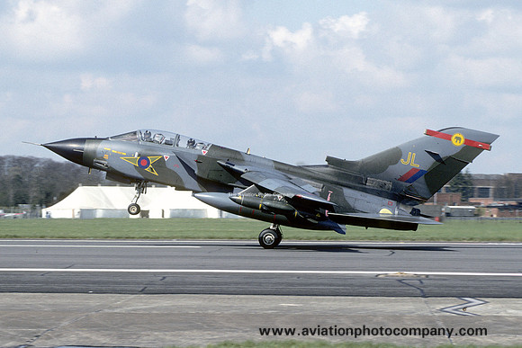 RAF 27 Squadron Panavia Tornado GR.1 ZA457 (1993)