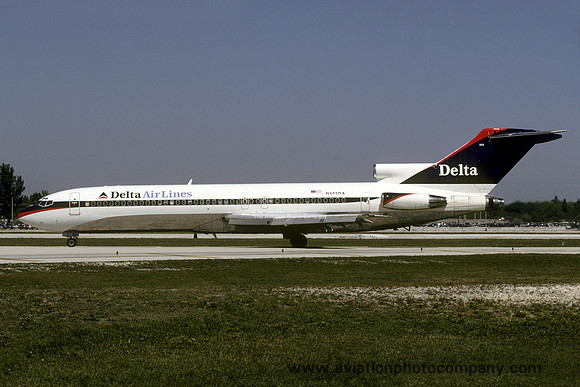 Delta Airlines Boeing 727-200 N502DA (1998)