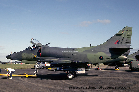 RNZAF 2 Squadron Douglas A-4K NZ6205 (1992)
