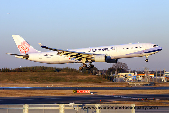 China Airlines Airbus A330-300 B-18316 (2016)