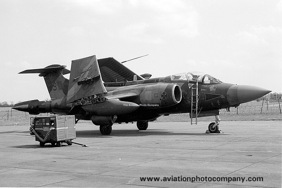 RAF 16 Squadron Blackburn Buccaneer S.2B XX886 (1979)
