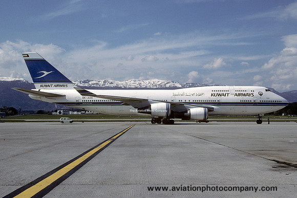 Kuwait Airways Boeing 747-400 9K-ADE (2000)