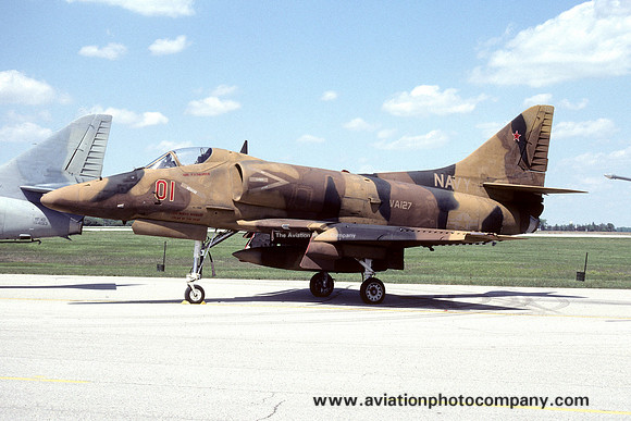 US Navy VA-127 Douglas A-4F Skyhawk 154195/NJ-01 (1984)