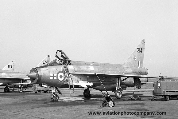 RAF 226 OCU 145 Squadron English Electric Lightning F.1A XM214 (1968)