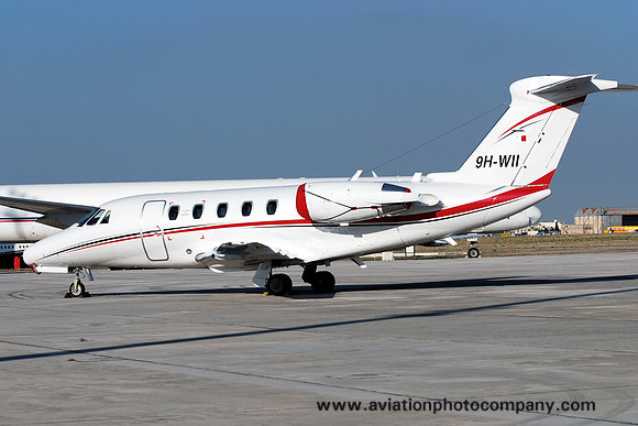 Cessna 650 9H-WII at Malta Luqa (2013)