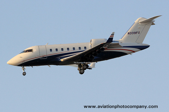 Flexjet Bombardier Challenger CL-605 N339FX at Los Angeles IAP (2014)