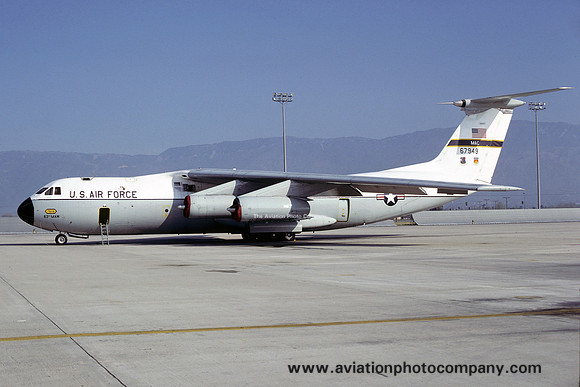 USAF 63 MAW Lockheed C-141A Starlifter 66-7949 (1980)