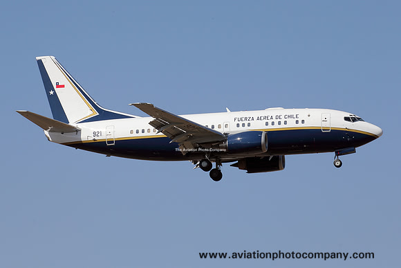 Chilean Air Force Grupo 10 Boeing 737-500 921 at FIDAE (2016)