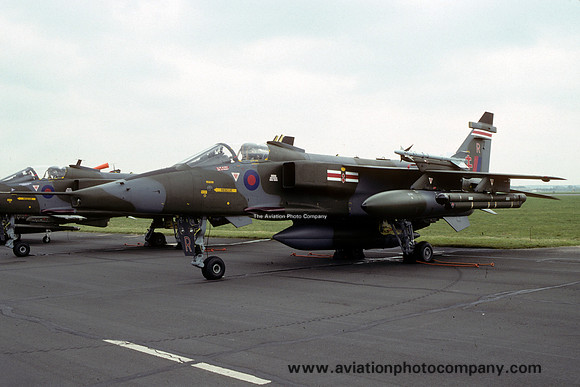 RAF 41 Squadron Sepecat Jaguar GR.1 XZ106/R (1993)