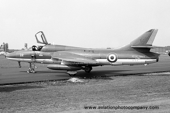 Royal Navy FONFT Hawker Hunter T.8 XL584/VL (1967)