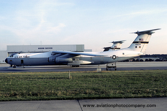 USAF 63 MAW Lockheed C-141B Starlifter 64-0634 (1983)