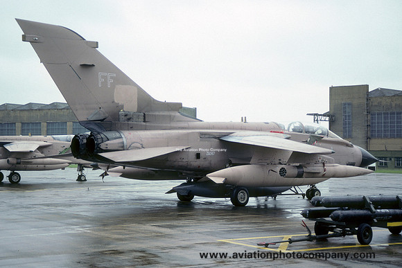 RAF 16 Squadron Panavia Tornado GR.1 ZA367/FF (1991)