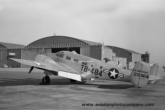 USAF Beech AT-7 Navigator 42-2484