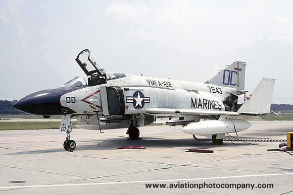 USMC VMFA-122 McDonnell F-4J Phantom 157243/DC-00 at NAS Atlanta (1976)