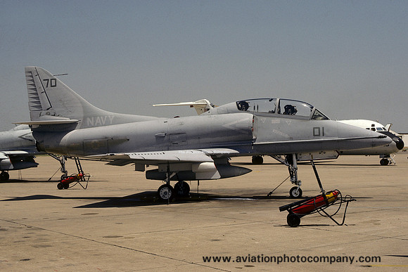 US Navy Dallas Douglas TA-4J Skyhawk 158514/7D-01 (1986)