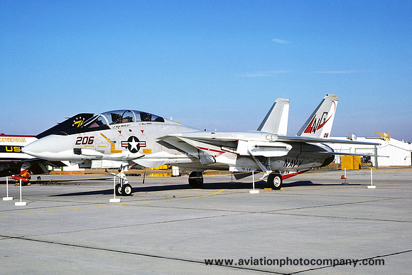US Navy VF-24 Grumman F-14A Tomcat 159613/NG-206 (1976)