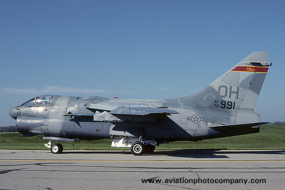 USAF Ohio ANG 162 TFS LTV A-7D Corsair 70-0991/OH (1991)