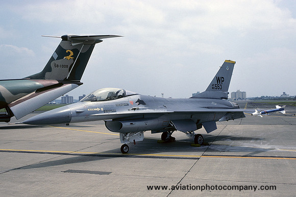 USAF 8 TFW 80 TFS GD F-16A Fighting Falcon 78-0553/WP (1982)