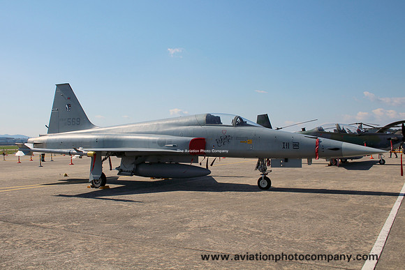 South Korean Air Force Northrop KF-5E 10-569 at the Sacheon Air Show (11.10.15)