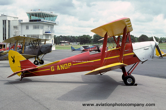 De Havilland DH82A Tiger Moth G-ANDP (1982)