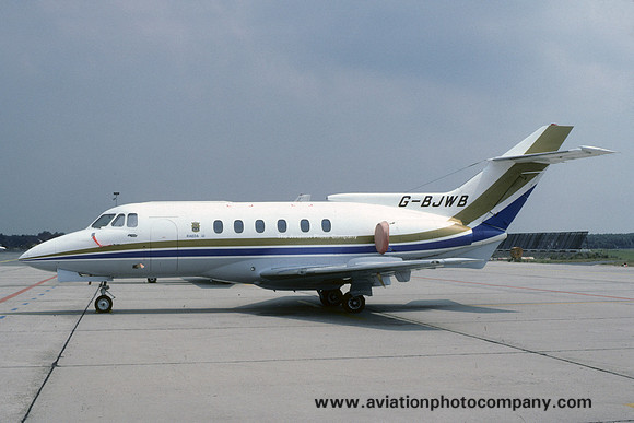 RAEDA Hawker Siddeley HS125-700 G-BJWB (1982)