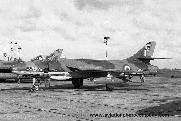 RAF 229 OCU 63 Squadron Hawker Hunter F.6 XG197/39 (1968)