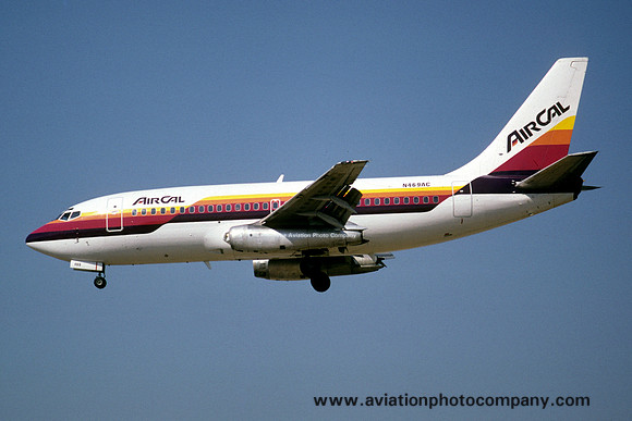 Air Cal Boeing 737-300 N469AC (1981)