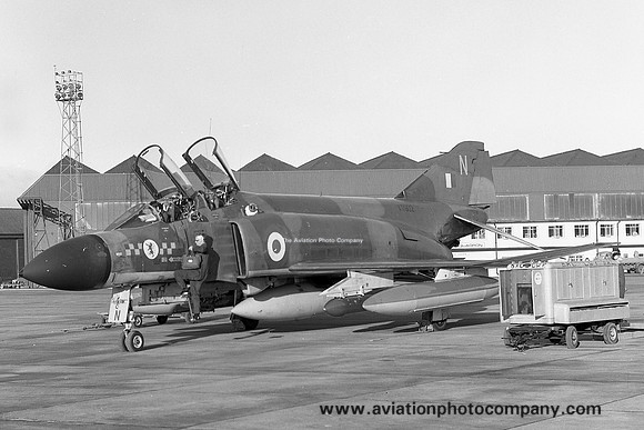 RAF 54 Squadron McDonnell F-4M Phantom FGR.2 XT902/N (1971)