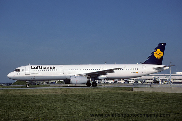 Lufthansa Airbus A321-200 D-AISE at Munich (2000)