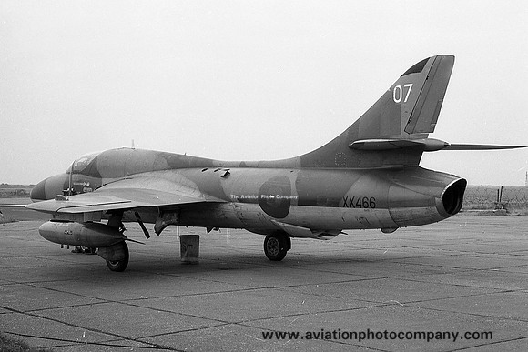 RAF 1 TWU Hawker Hunter T.7 XX466/07 (1979)