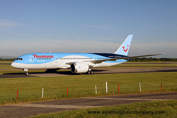 Thomson Boeing 787-8 G-TUIC at Manchester (2013)