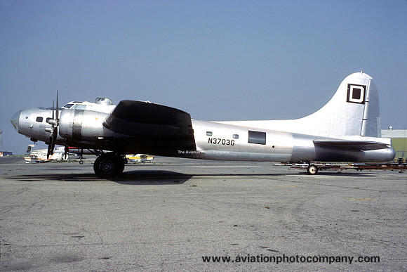 Boeing B-17G Flying Fortress N3703G (1983)