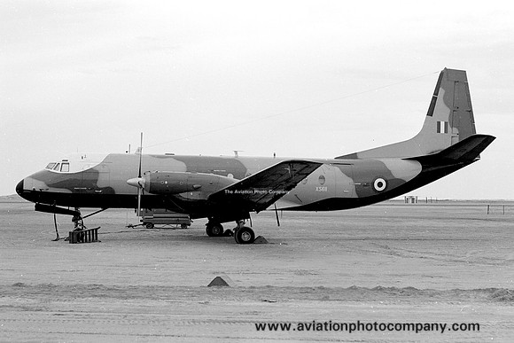 RAF 21 Squadron Avro Andover C.1 XS611 (1967)