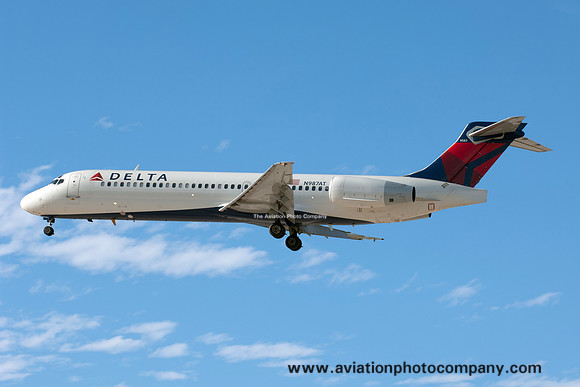Delta Airlines Boeing 717-200 N987AT at Las Vegas IAP (2015)