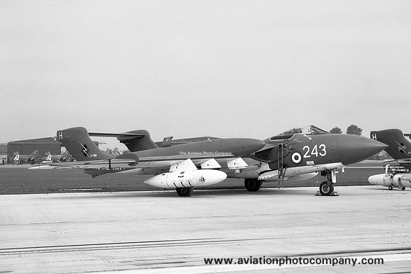 Royal Navy 893 Squadron De Havilland Sea Vixen FAW.2 XJ560/H243