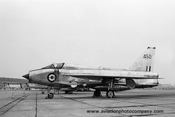 RAF English Electric Lightning T.5 XS450