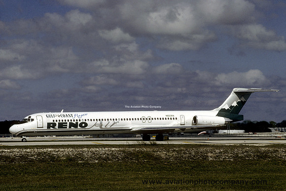 Reno Air Gulf Coast Flyer McDonnell Douglas MD-82 N823RA (1998)