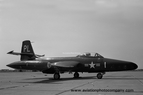 US Navy VC-61 McDonnell F2H-2P Banshee 125073/PL1 (1951)