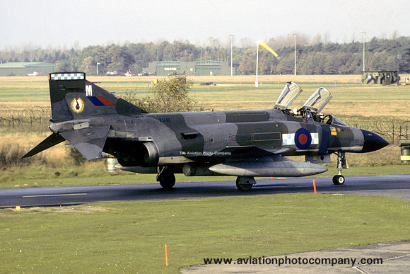 RAF 19 Squadron McDonnell F-4M Phantom FGR.2 XV411/M (1983)