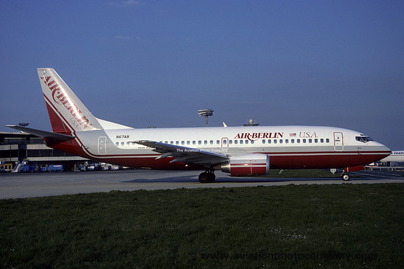 Air Berlin USA Boeing 737-300 N67AB (1988)