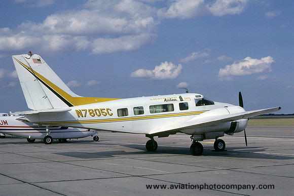 Golden State Airlines Beech C-45H Tradewind N7805C (1980)