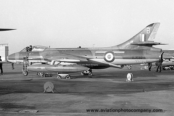 RAF 208 Squadron Hawker Hunter FGA.9 XJ689/B (1970)