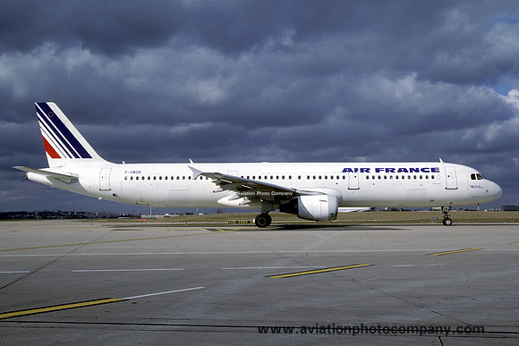 Air France Airbus A321-211 F-GMZB (1998)
