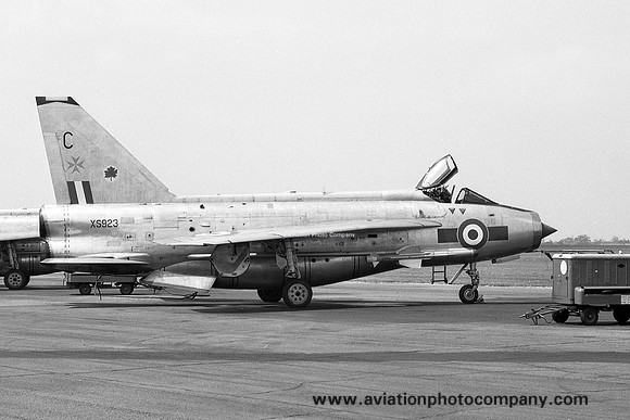RAF 5 Squadron English Electric Lightning F.6 XS923/C with Maltese cross marks (1968)