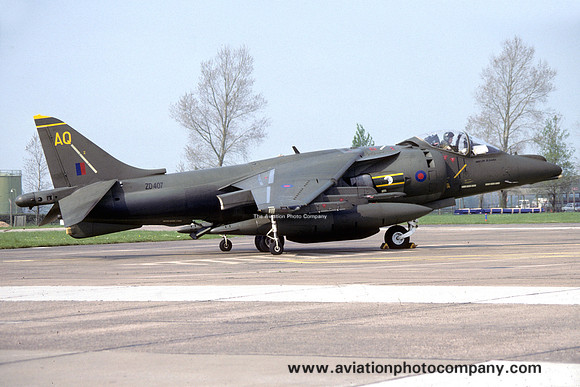 RAF 3 Squadron HS Harrier GR.7 ZD407/AQ (1993)