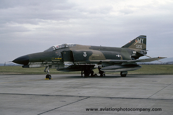 USAF 347 TFW 70 TFS McDonnell F-4E Phantom 69-7235/MY (1977)